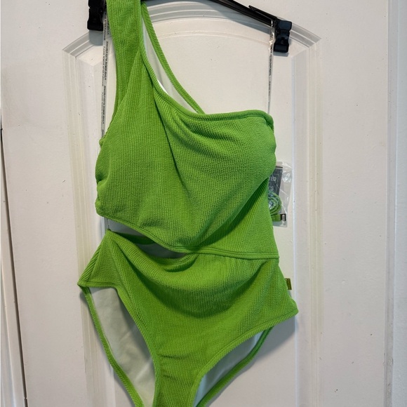 NWT Michael Kors Women's One-Shoulder Side-Cutout Swimsuit Apple Green size 12 - Picture 3 of 8